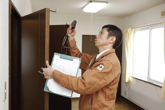 室内・床・壁の調査の参考写真